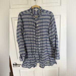 Garnet Hill linen long sleeved top